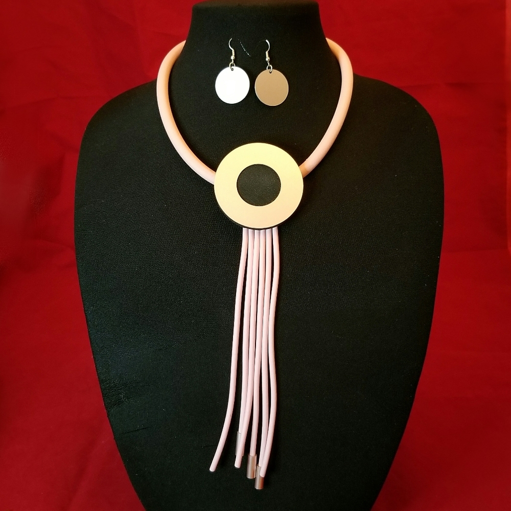 Ella Euro Geometric Necklace Set